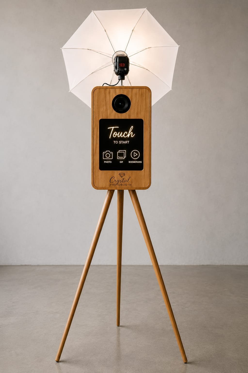 15.6″ Touch Screen